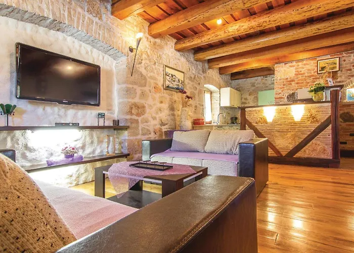 Nyaraló Stunning In *