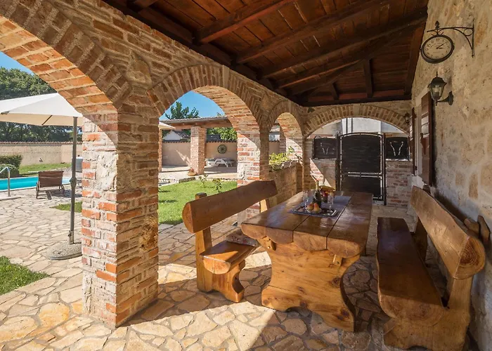 Nyaraló Stunning In *