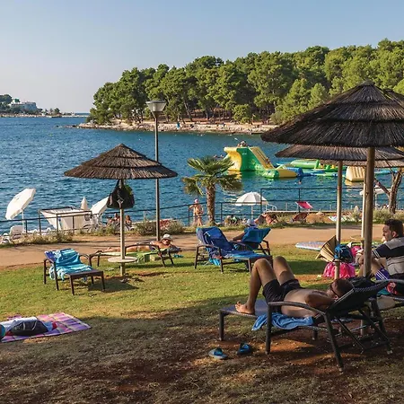 Holiday home Cozy In With Jacuzzi Porec